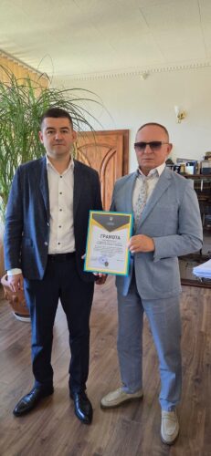 Отримали грамоту за вагомий внесок у розвиток підприємництва та підтримку економіки громади